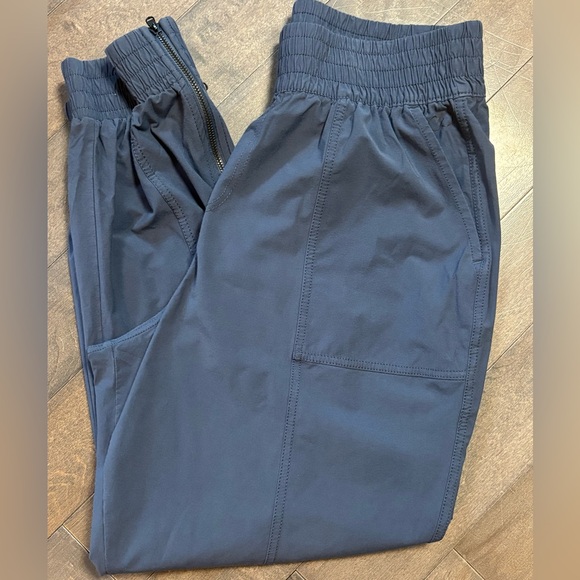 CALIA by Carrie Underwood Pants - Calia by Carrie Underwood Joggers Women’s M Navy Blue Stretch Pants Zip Hem